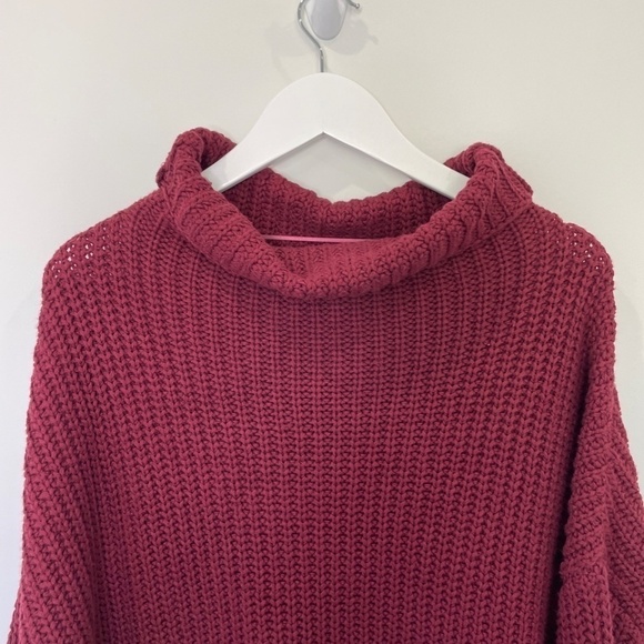 Free People Oversized Purple Knit Women's Sweater - Picture 4 of 9